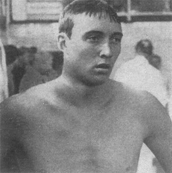 Андрей Крылов плавание
