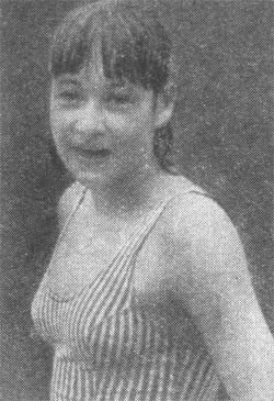 Позднякова Ирина мировая рекордсменка в плавании брассом